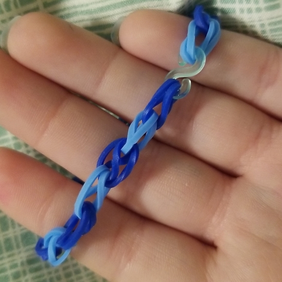 Blueberry muffin bracelet - Picture 2 of 2